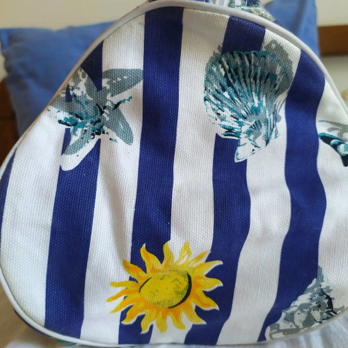 Beach bag in cylinder shape new, navy style