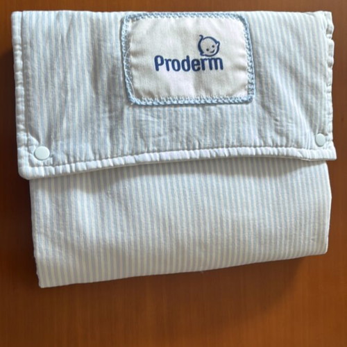 Anemos 100% Cotton Changing Mat new, with 3 pockets