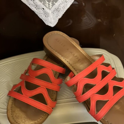 Slippers used, size 37, brown and orange platform sandals