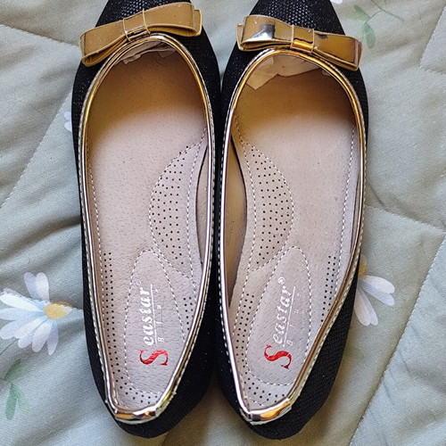 Seastar ballerinas size 40 new, black with gold details