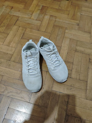 Nike white athletic shoes used, size 46