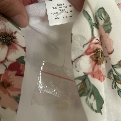 AngelEye floral crop blouse with balloon sleeves, new, size S