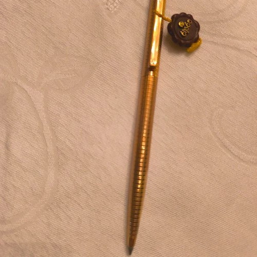 Elysée pen unused with refill