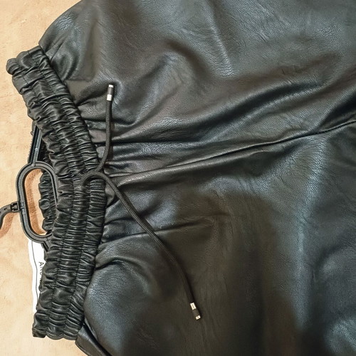 Leather pants like new, elastic with drawstring, size XXXL