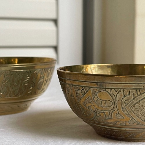 Set of 4 Egyptian bowls used, made of brass