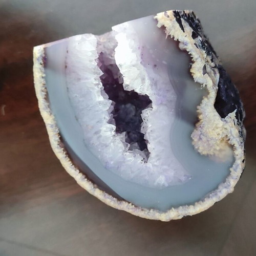 Precious stone of natural agate amethyst quartz crystal new
