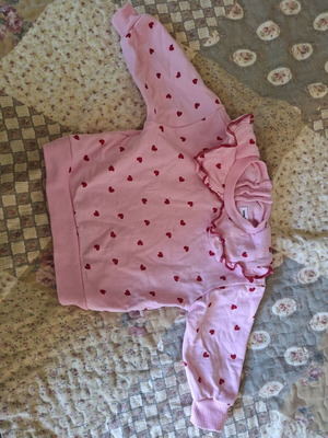 Pink baby sweatshirt with hearts and collar, Sinsay