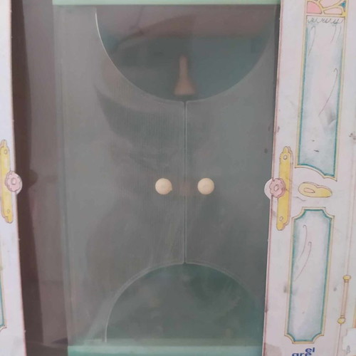 Happy sisters shower new in original box