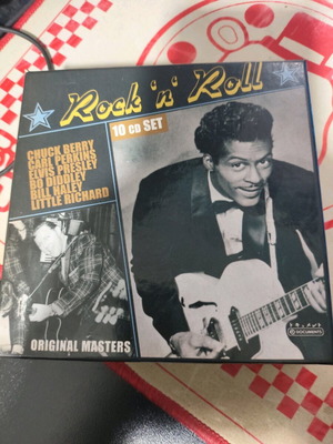Rock and roll set 10 CD like new