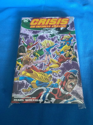 Crisis on Infinite Earths Companion Deluxe Edition Vol. 1 σαν καινούργιο
