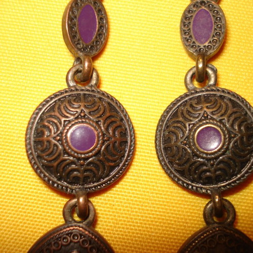 Vintage unique dangling earrings like new