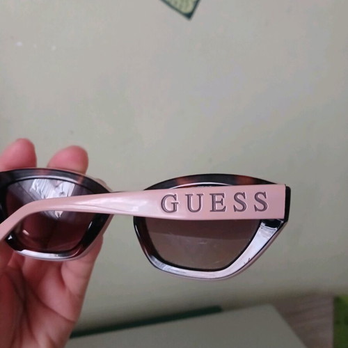 Guess sunglasses like new, brown