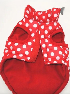 Нов красив и топъл елек за куче