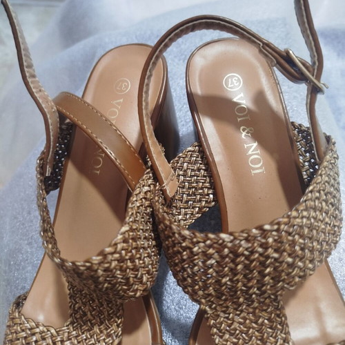 Voi&Noi brown sandals size 37 used