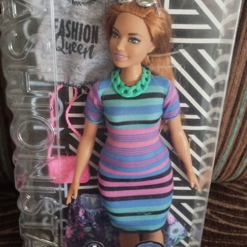 Barbie Fashionistas Doll Mattel 2017 No 84 new in packaging