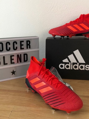 Adidas Predator 19.1 SG нови, номер 42 2/3, колекционерски, червени