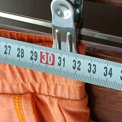 United Colors of Benetton kids shorts like new, orange, size 140 cm