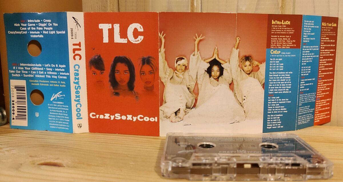 その他 Cassette Bz Lady-go-round / Love &amp; Chain B10T515 BMG /00110 LADY-GO-ROUND／B'z｜音楽ダウンロード・音楽配信サイト mora