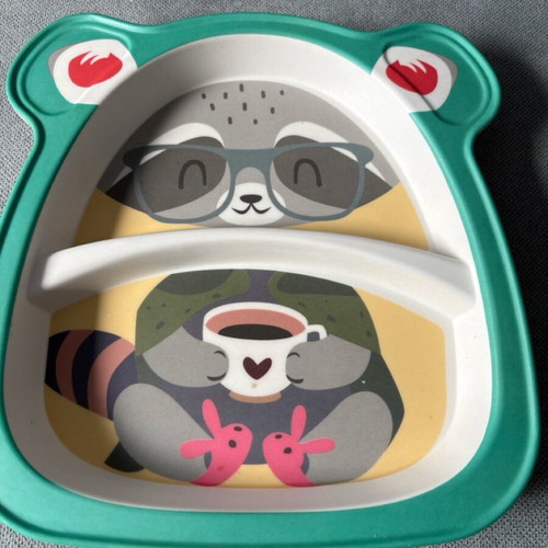 Children's plate with 2 compartments new