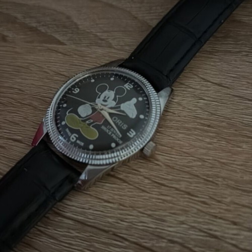 Oris Micky Mouse collectible watch like new, hand-wind, black dial