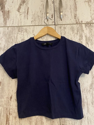 Sinsay γυναικείο κοντομάνικο T-shirt σε navy μπλε, μέγεθος M