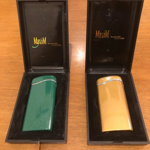 Maxim lighter set of 2 flameless like new