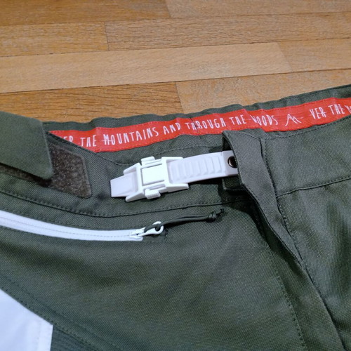 Maloja VentM Mountain Bike Shorts, Size M, Green and Orange