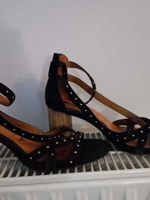 Tamaris sandals used, black, size 37