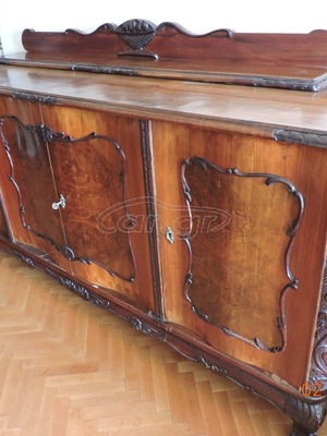 Antique buffet used in excellent condition