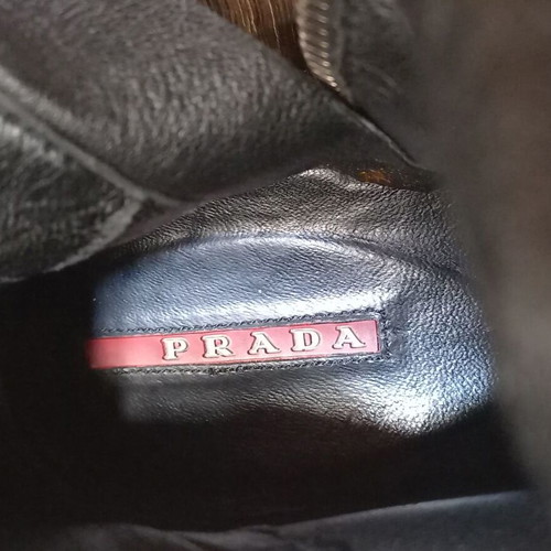 Prada woman boots black size 38.5 like new