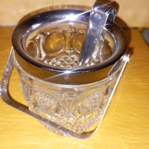 Vintage crystal ice bucket with silver-plated handle like new