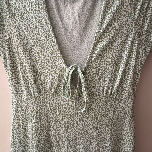 Floral dress Pull & Bear like new, size - 12,00 - Vendora.cy Floral dress Pull & Bear like new, size - 12,00 - Vendora.cy