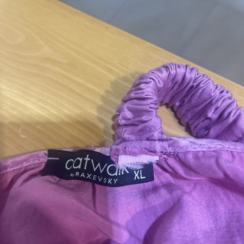 RAXEVSKY satin top in purple/lilac like new