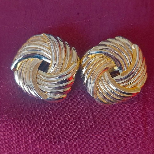 Vintage jewelry like new, set of 3 pieces