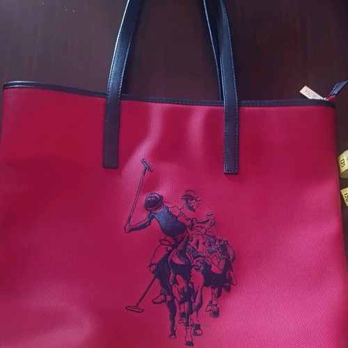 Polo Assn red handbag like new