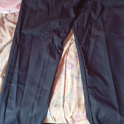 Security clothes like new, 2 shirts and 2 trousers