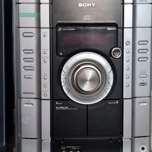 Sony MHC-RG333 mini Hi-Fi system used with 3-disc changer and double cassette deck