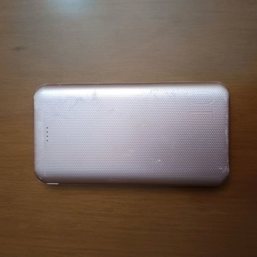 Power bank 10000mAh like new, pink color