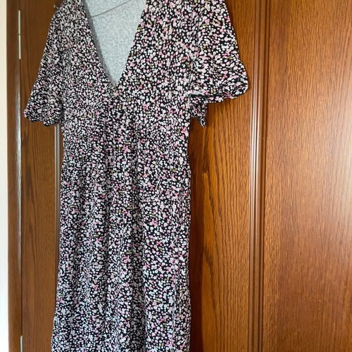 Floral Mini Dress Pull & Bear like new, size M