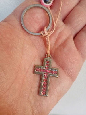 Metal cross charm keychain