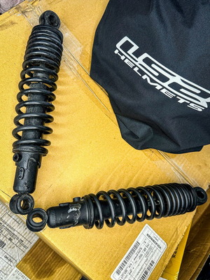 Virago 250 genuine shocks used