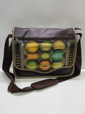 70SUP Retro Crossbody Bag new with adjustable strap