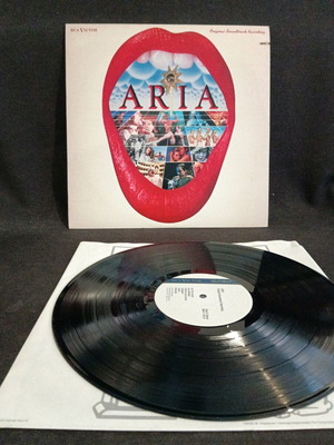 Aria vinyl record used in very good condition V103