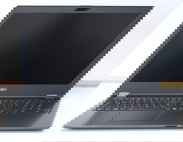 FUJITSU LIFEBOOK U758 15.6'' i5-7200U\8GB\256GB SSD