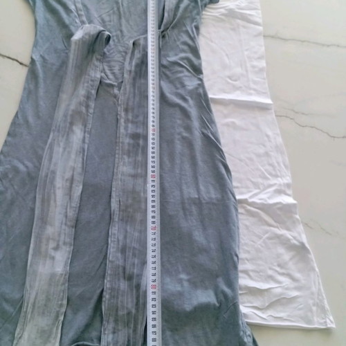 Please dress used, double layer, size S