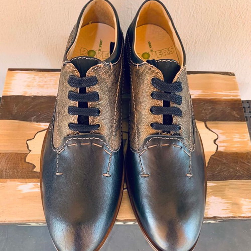 Rovers men's leather shoes size 43, new, black with beige details