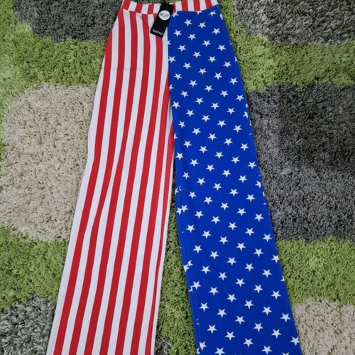 Boohoo wide leg women trousers striped and stars, new, size S