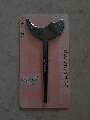 Make up tool new, sealed packaging