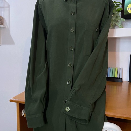 Long cypress shirt like new, size M/L