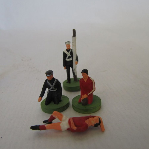 Subbuteo C113 C184 First Aid Set 2 like new